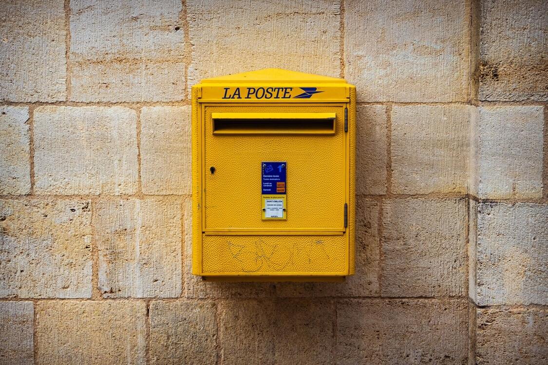Why are e-commerce companies opting for physical mailing?
